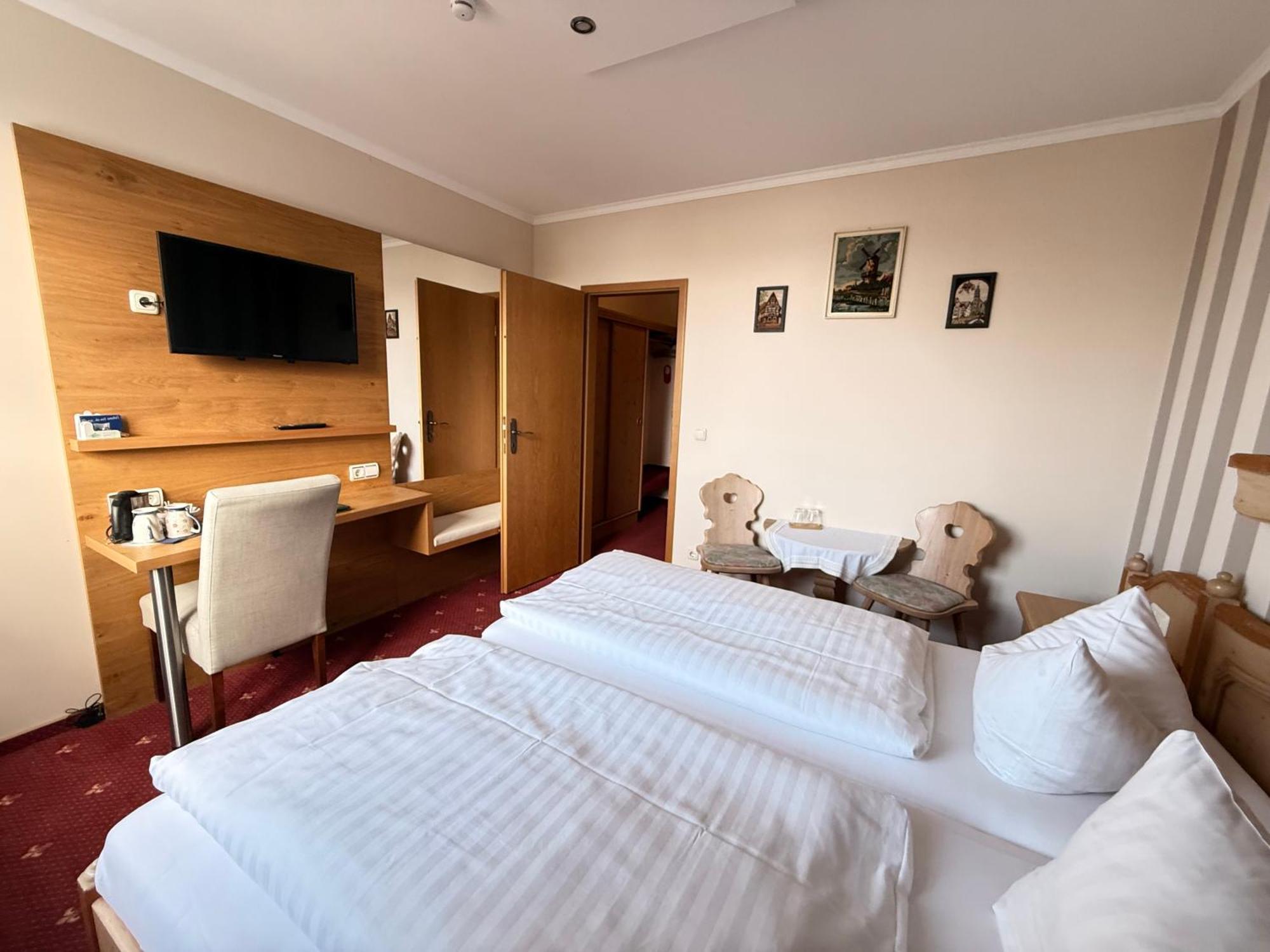 Landhotel Burgenblick Erfurt Buitenkant foto