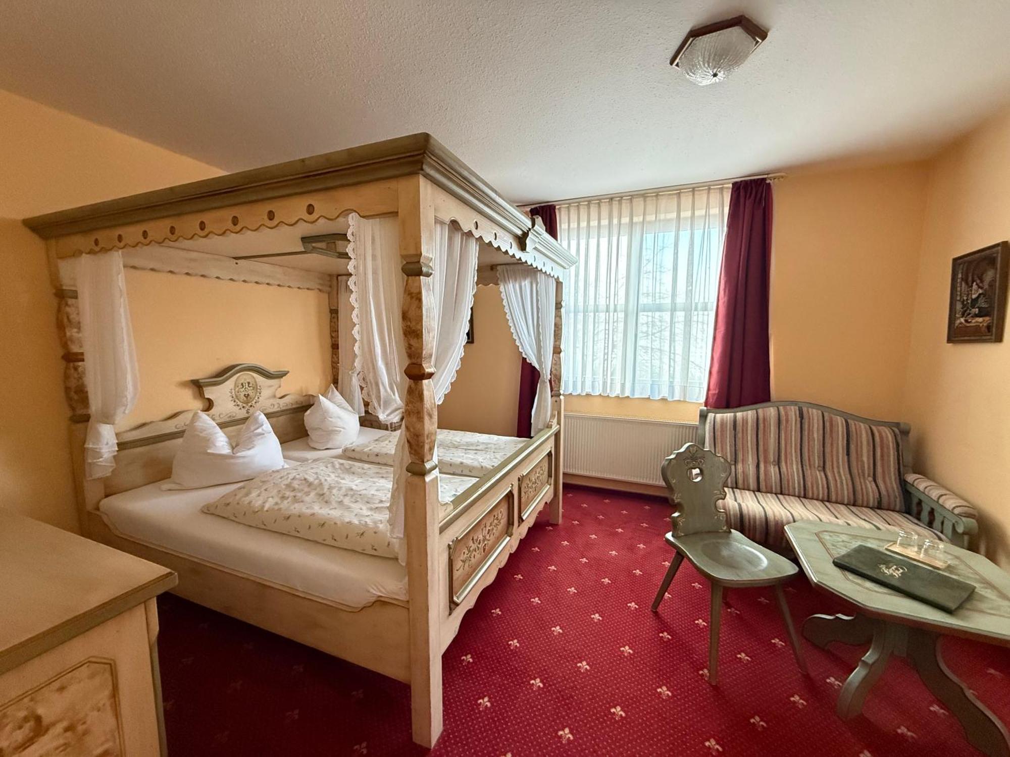 Landhotel Burgenblick Erfurt Buitenkant foto