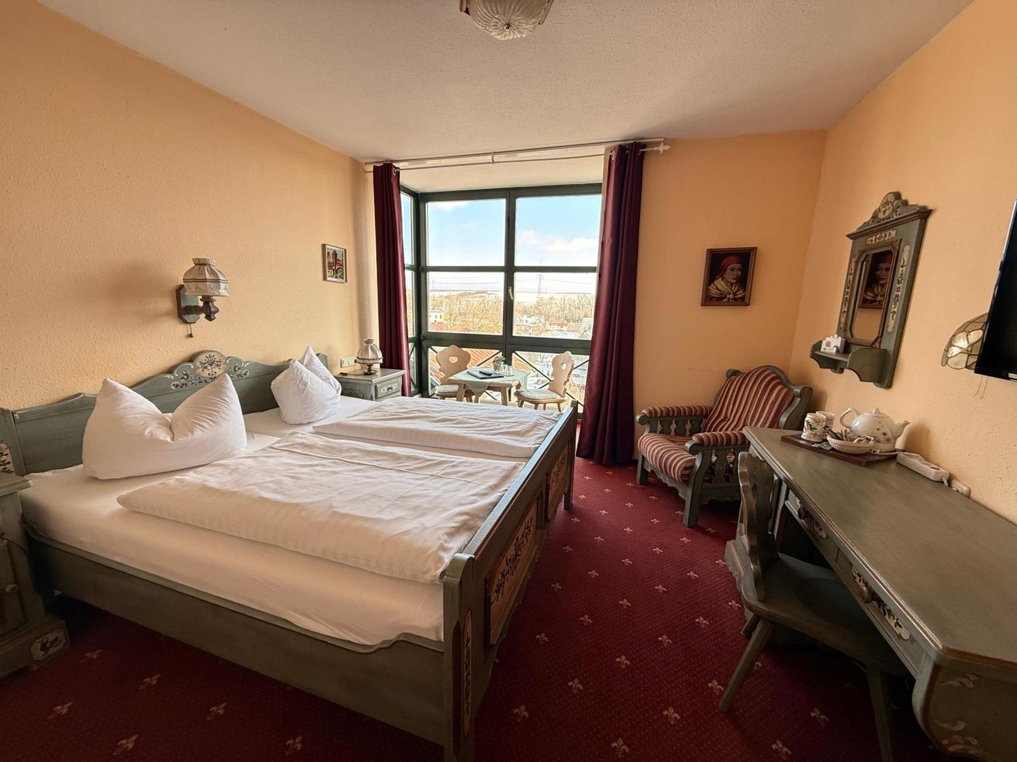 Landhotel Burgenblick Erfurt Buitenkant foto