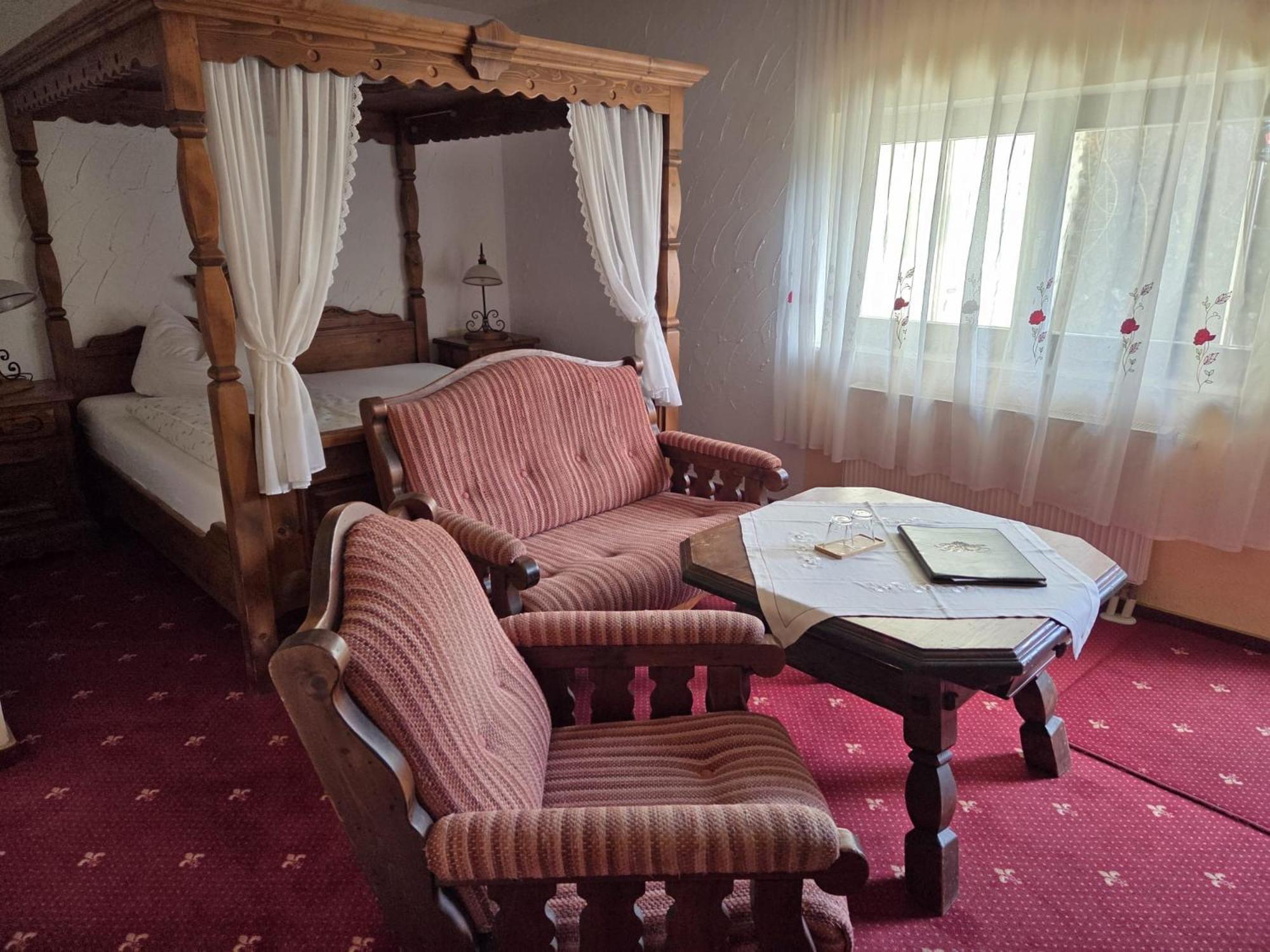 Landhotel Burgenblick Erfurt Buitenkant foto